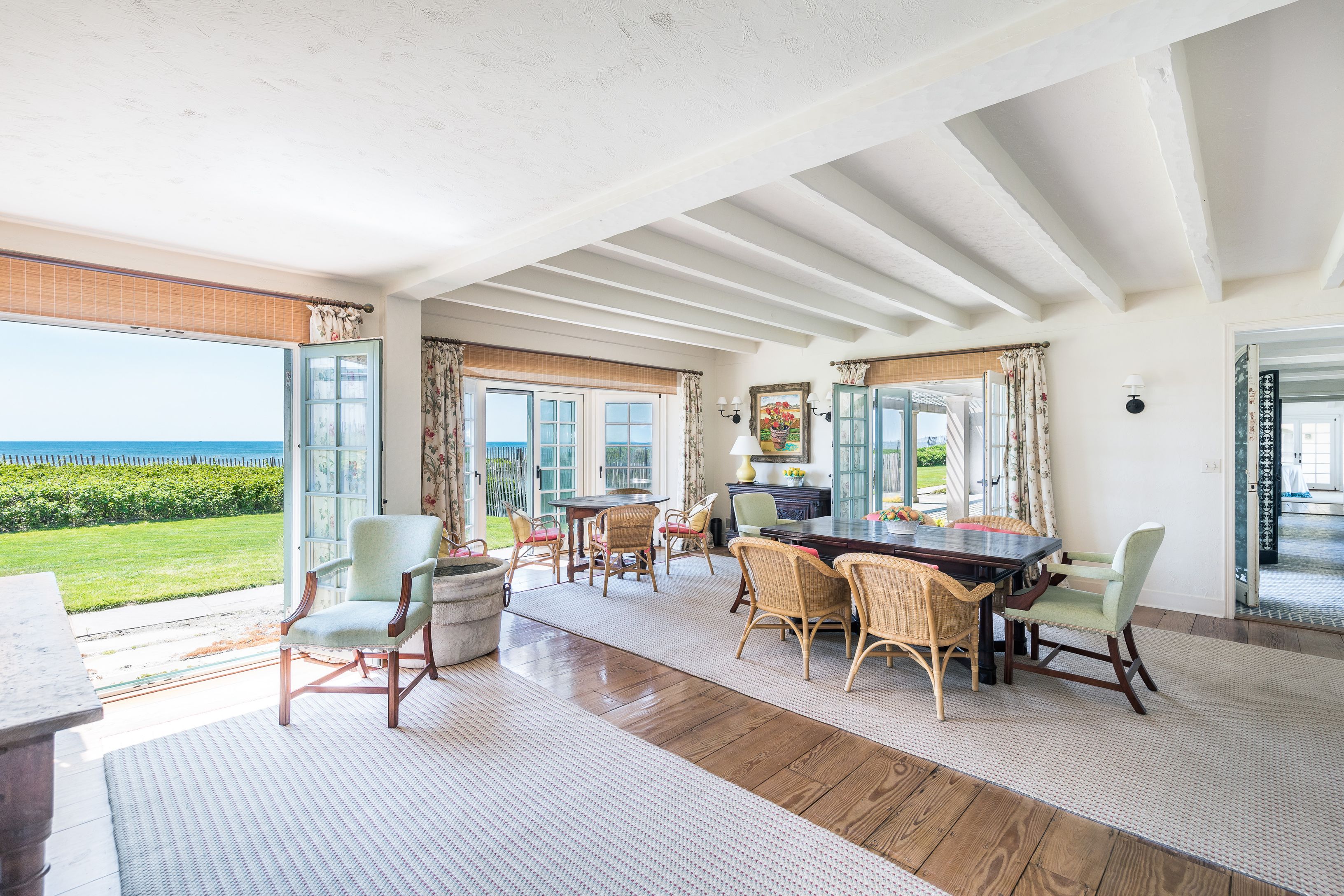 201 Lily Pond Ln, East Hampton, NY 11937 Out East