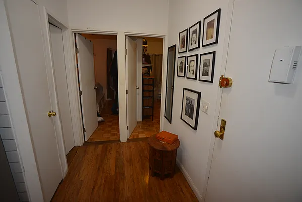 Rented by Voro, LLC | media 16