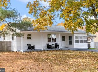 4 Roosevelt Blvd, Clayton, NJ 08312