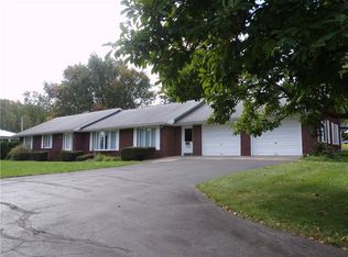 1996 Gravel Rd, Seneca Falls, NY 13148
