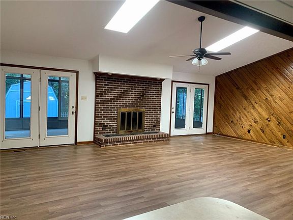 4th image of 301 Gardenville Dr