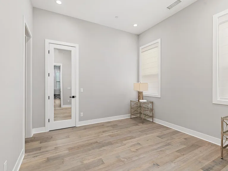 6195 Summit Crest Cir — Photo 23