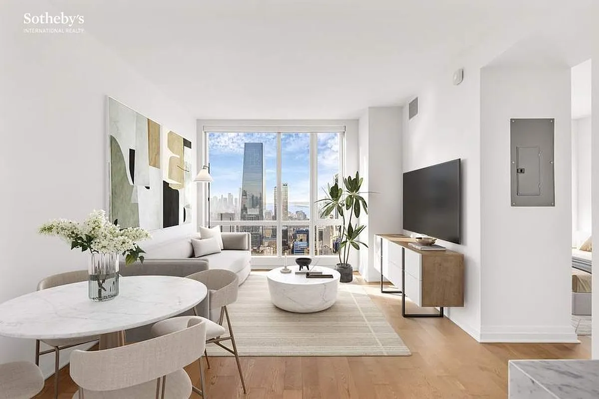 460 West 42nd St Unit 55H  