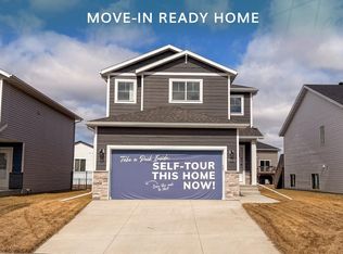 7901 Lost River Rd, Horace, ND 58047