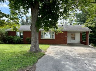 664 N Maryland St, Jackson, MO 63755