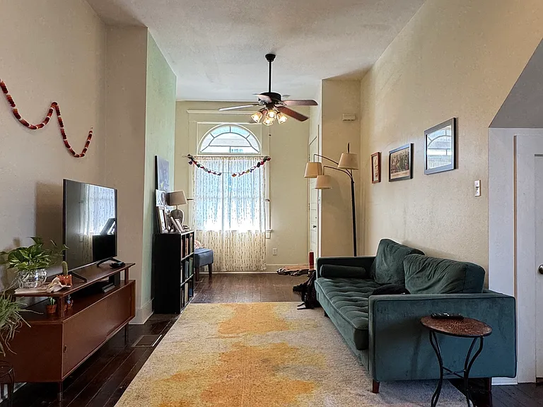 318 S Pierce St #A — Photo 6