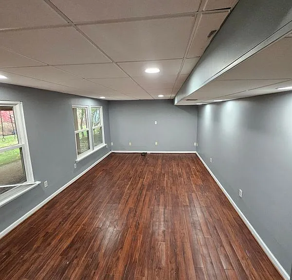 7403 Old Chapel Dr — Photo 1