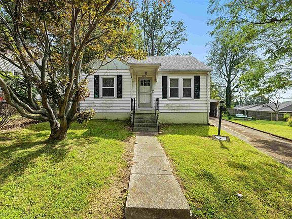 2nd image of 2638 W Victory Ct