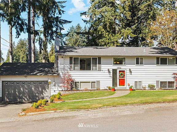 2nd image of 4502 70th Avenue Ct W