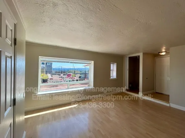 772 SW Broadway Dr, Portland, OR