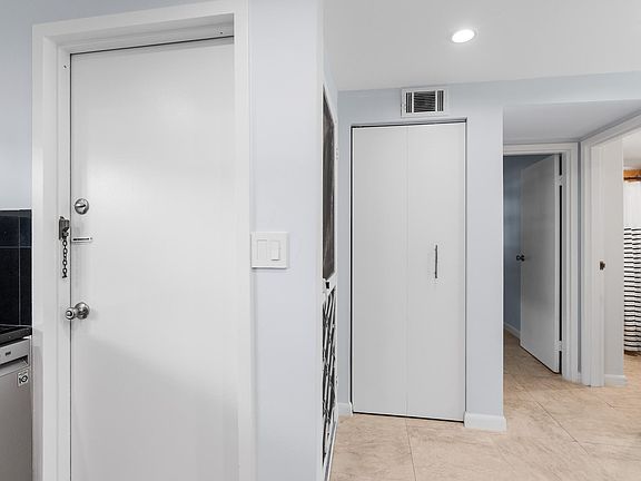 3rd image of 1752 NW 3rd Ter APT 113
