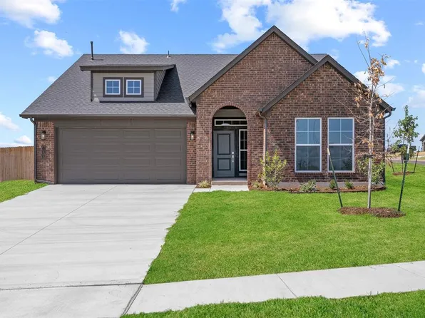 600 Emmy Jean Dr, Blanchard, OK 73010
