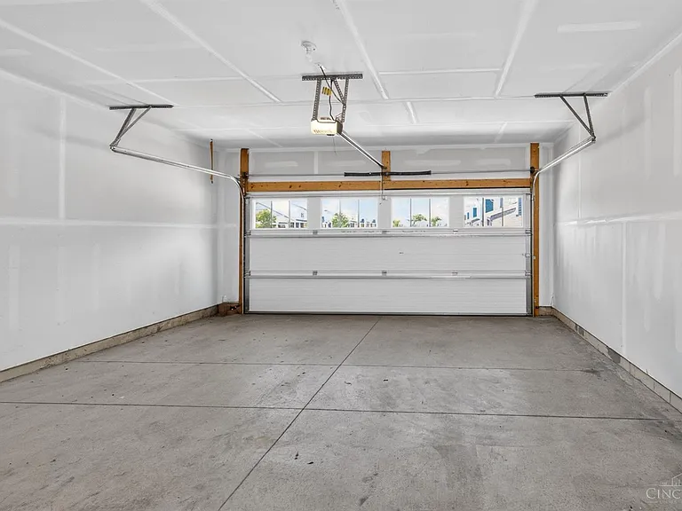 5559 Eagle Ct — Photo 49