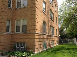 3721 W Cullom Ave #2, Chicago, IL 60618