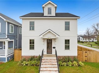 2631 Mendez St, New Orleans, LA 70122