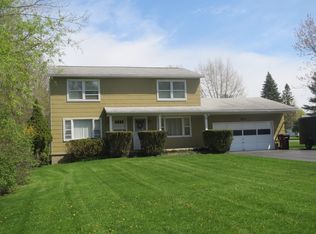 15 Beaman Rd, Rochester, NY 14624