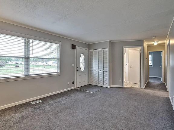 5th image of 4099 Belfast Ave