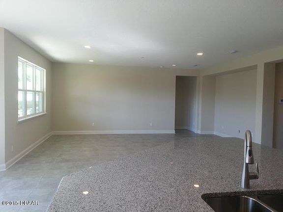 4th image of 50 Abacus Ave