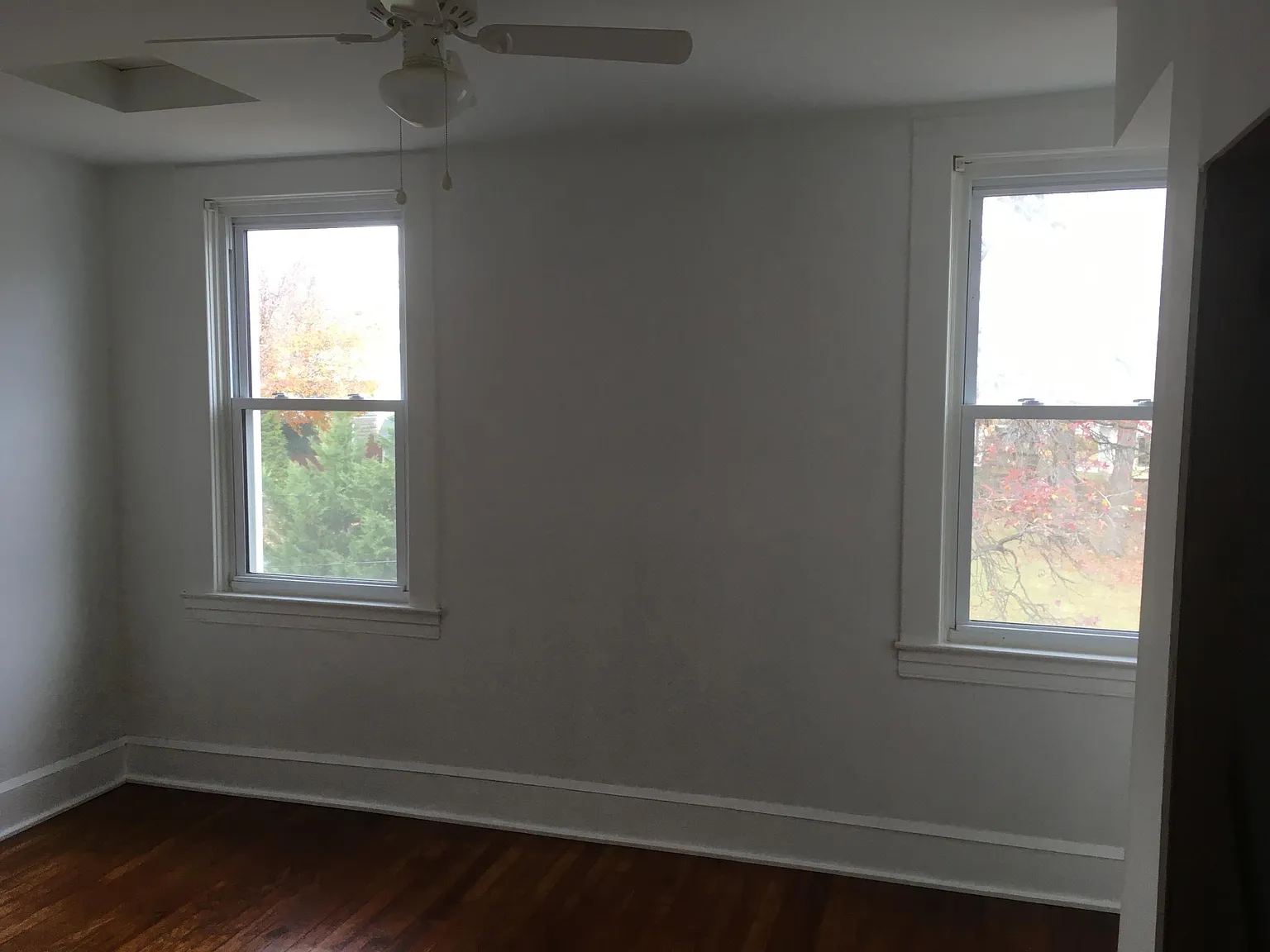 3 bed, 1200 sqft, $1,680 — Photo 3