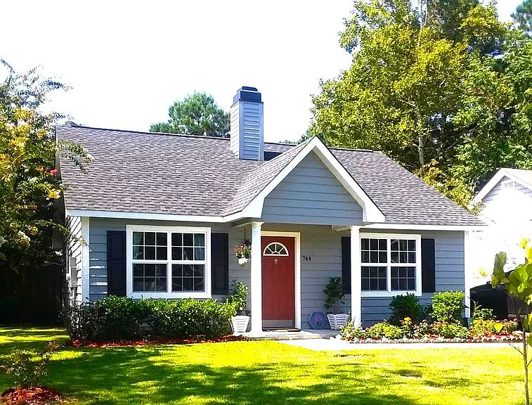 744 Antler Dr — Photo 1