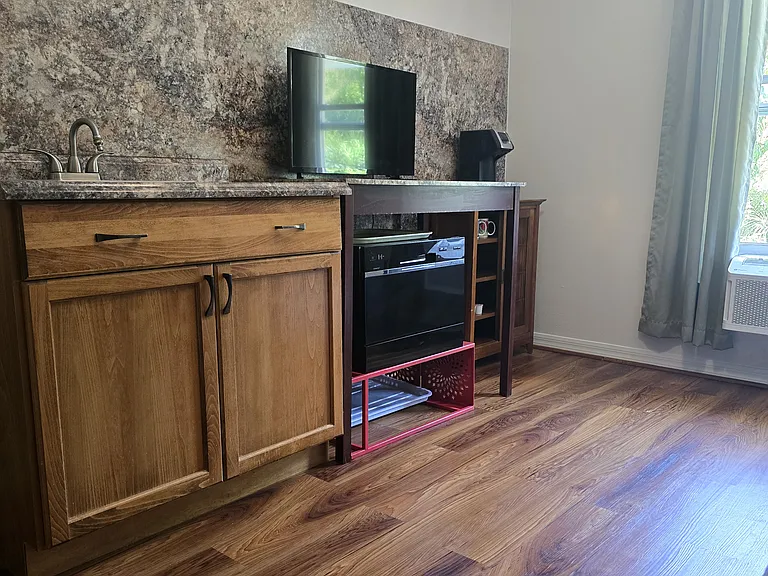 1469 Tipperary Dr #1 — Photo 2