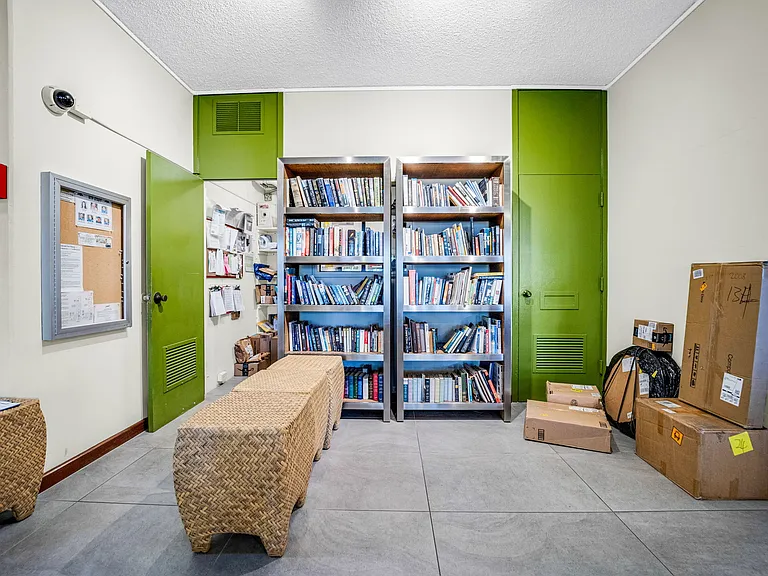 1212 Punahou St #2502 — Photo 20