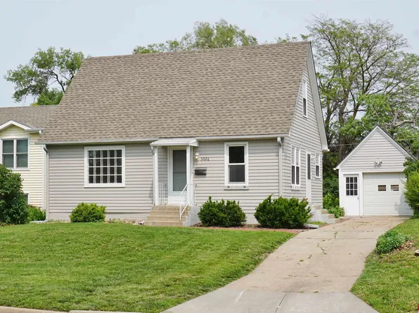 3026 S 11th St, Lincoln, NE 68502