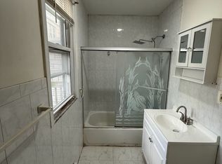 75 W 18th St FLOOR 2, Bayonne, NJ 07002
