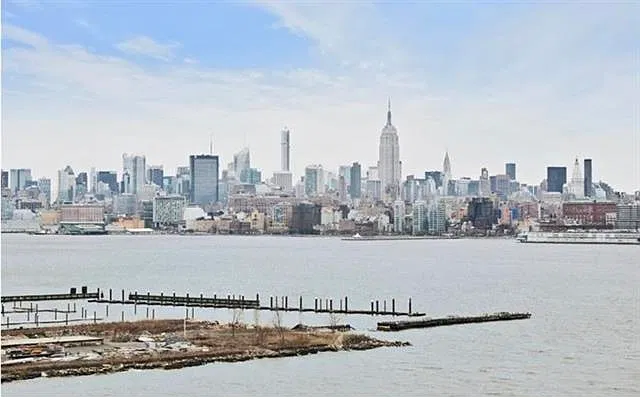 20 2nd St #1105