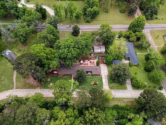 5th image of 820 Crimwood Ln