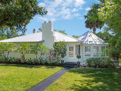 306 N Clayton St, Mount Dora, FL, 32757