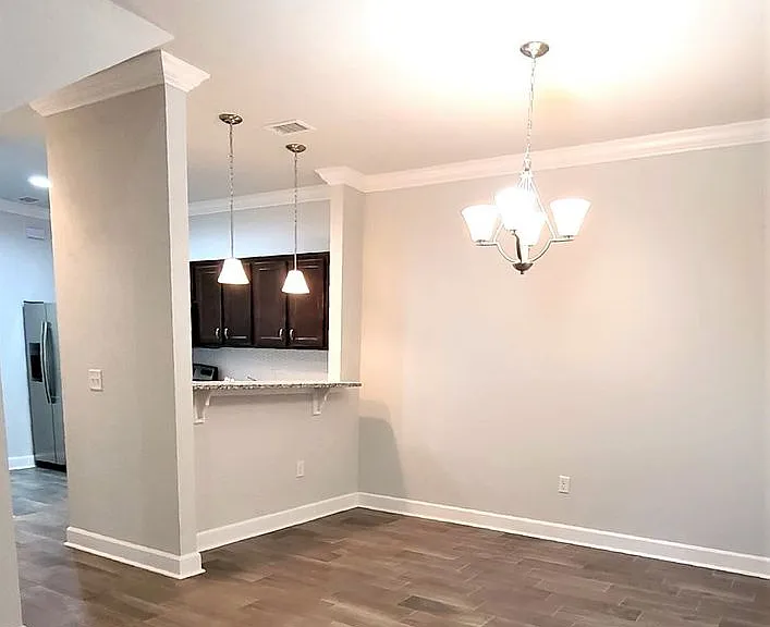 5179 NW 22nd St — Photo 2