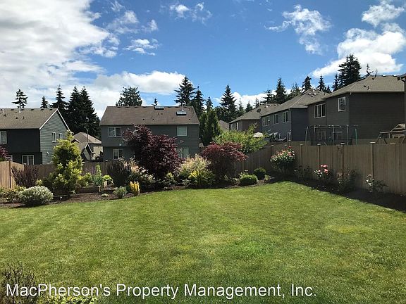 2nd image of 718 170th Pl SW