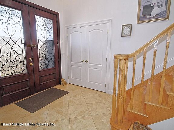3rd image of 300 Husson St