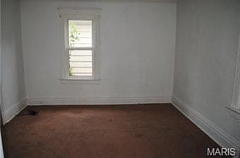 4th image of 4418 Wallace St