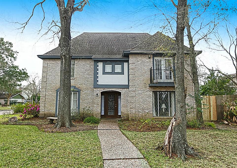 1st image of 4338 Willow Hill Dr