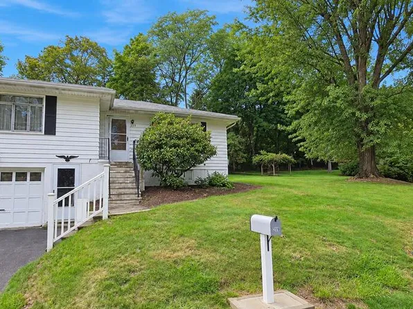 219 Sauers Ave, Johnstown, PA 15906