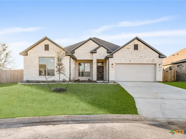 1414 Touchstone Dr, Temple, TX 76502