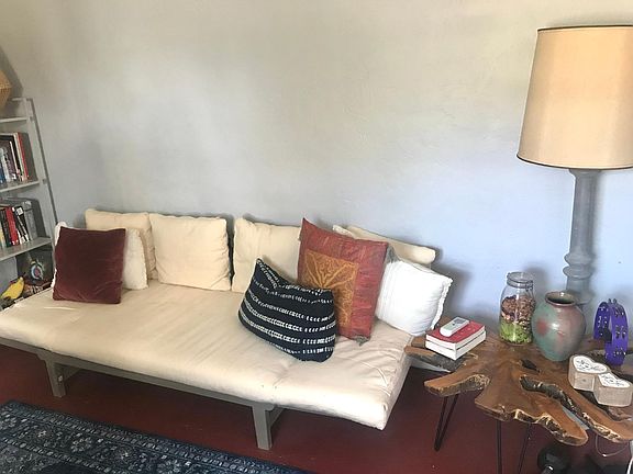 5th image of 709 N Anita Ave