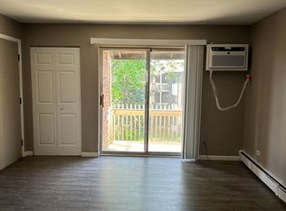 2314 West Nichols Road, Arlington Heights, IL 60004