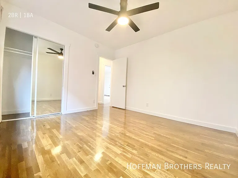 2404 2nd Ave #3 — Photo 6