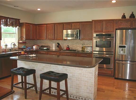 3rd image of 11419 Creekwood Hills Ln