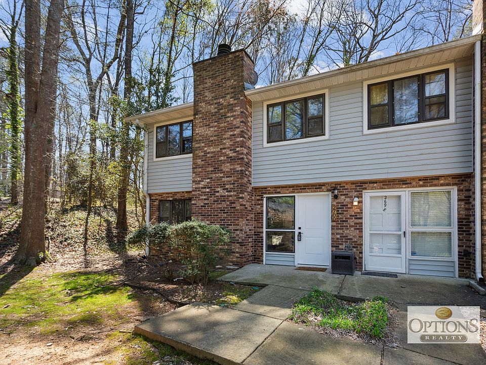 1st image of 2700 Twiggs Cir SE