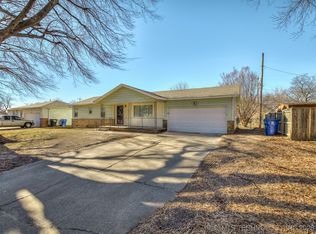 406 S 1st Pl, Broken Arrow, OK 74012