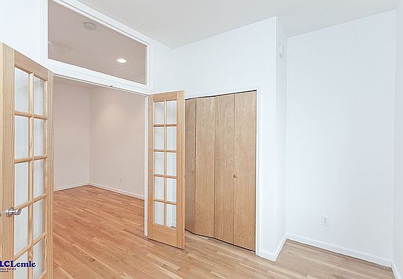 2nd image of 505 E 88th St APT 4A