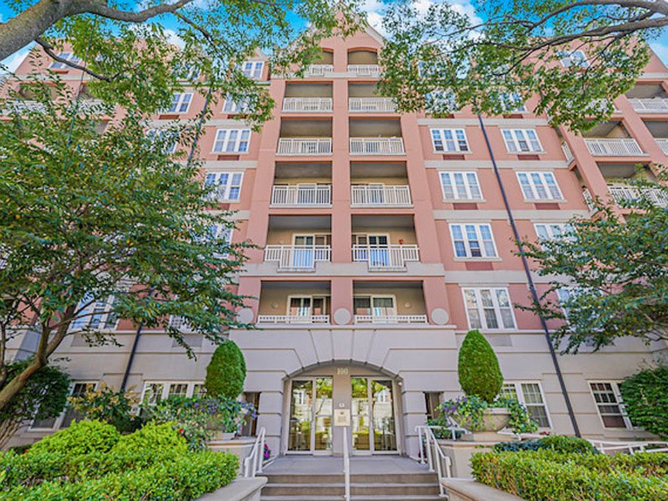 1st image of 100 Oceana Dr W APT 4J