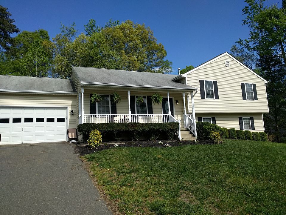 1st image of 9611 Hickory Hill Dr