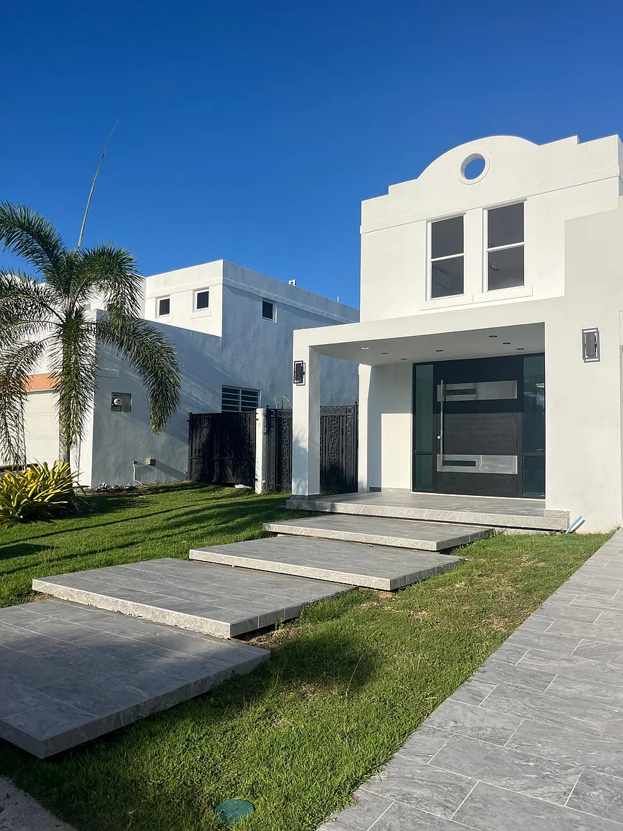 Building Photo - 1141 Vistamar Marina E