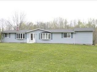 1750 Indian Lakes Rd, Cedar springs, MI 49319