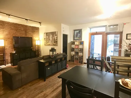 Rented by Irving Properties of New York, LLC | media 20